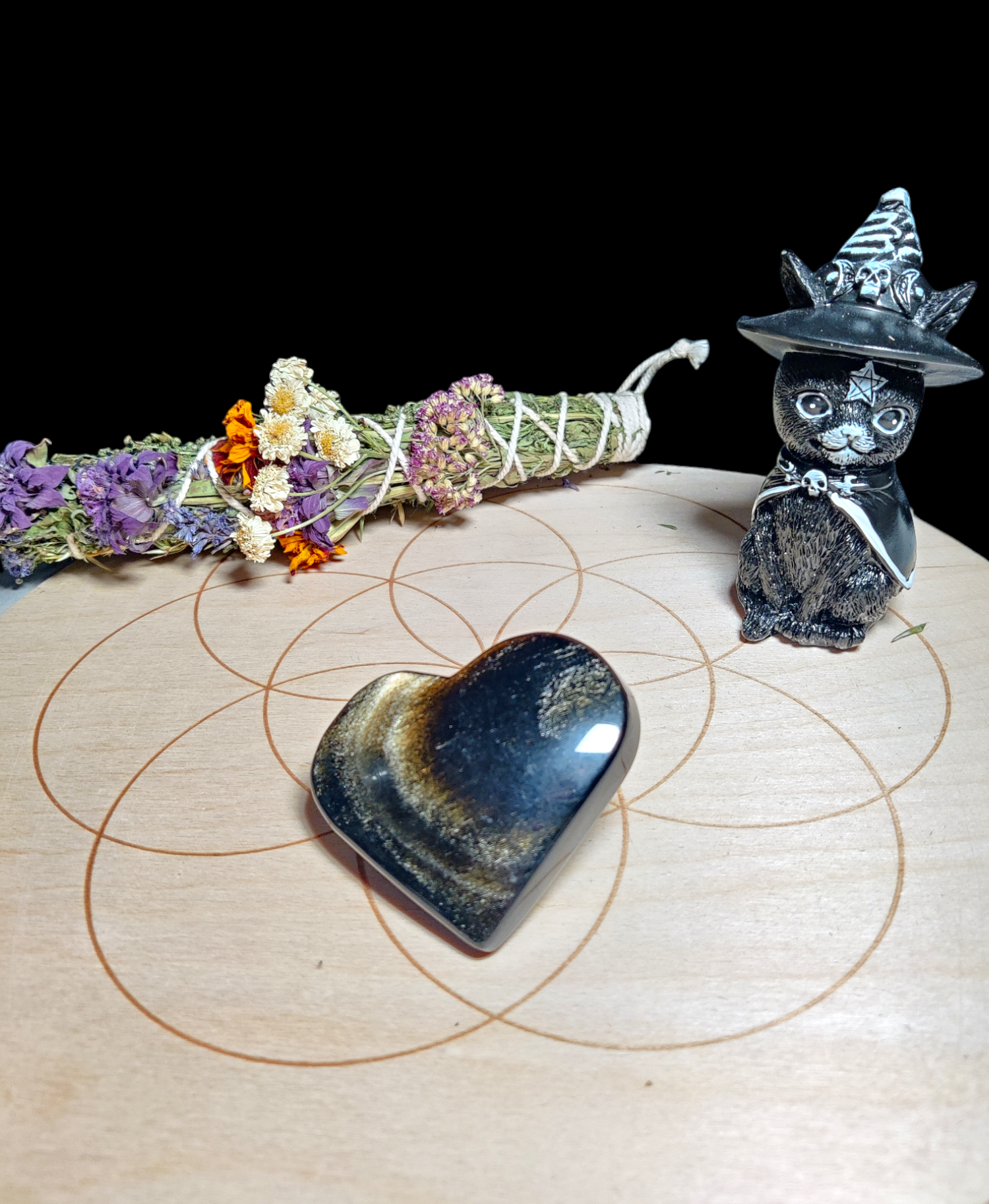 golden obsidian heart carving crystal gemstone